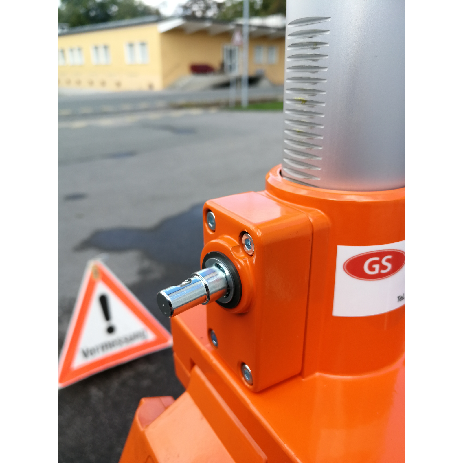 Schweres Kurbel-Stativ mit Beinstreben Typ2, 4m – Bild 6